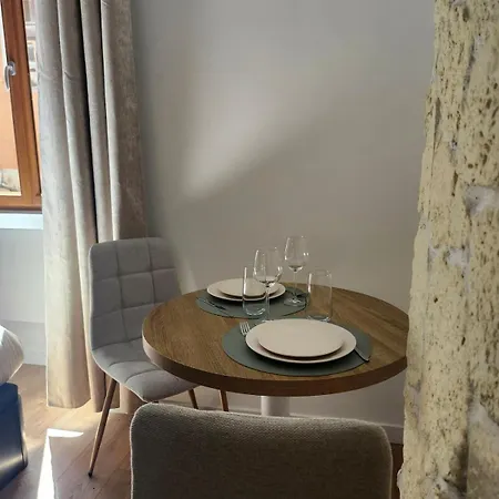 Charming Cozy Nest - Old Town Apartmán *